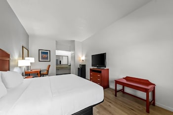 Standard Room, 1 King Bed, Non Smoking