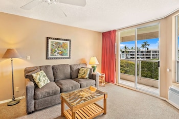 1 Bedroom Partial Ocean View Suite