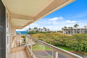 2 Bedroom Partial Ocean View Suite