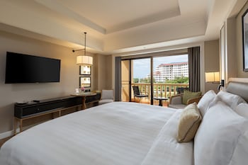 Premium Room, 1 King Bed, Ocean View