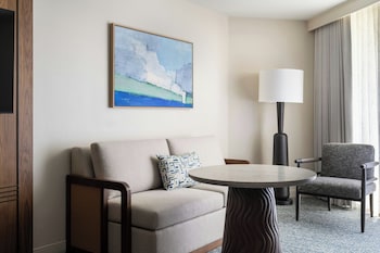 Room, 1 King Bed, Balcony, Ocean View