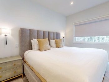 Condo, 2 Bedrooms (Villas 1527)