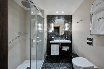 Premium Triple Room (3 adults)
