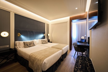 Premium Double Room Single Use, City View