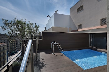 Suite, Private Pool (Single Use)