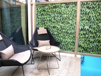 Premium Room (Pool)