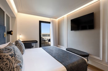 Premium Double Room, Balcony, City View
