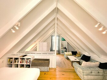 Chalet - 2 Bedroom,1 Bathroom