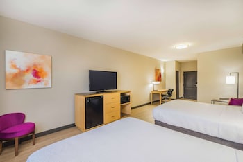 Suite, Non Smoking (2 Queen Beds and 1 Sofa Bed)