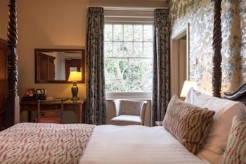 Double Room (with Four Poster Bed)