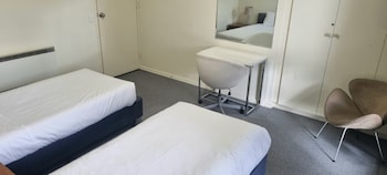 Family Room, 1 Bedroom
