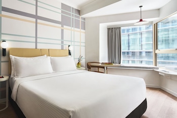Superior Room, 1 King Bed (Mini)