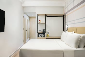 Superior Room, 1 King Bed (Mini)