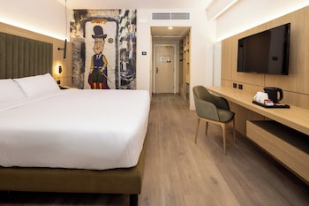 Premium Room, 1 King Bed