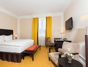 Deluxe Double or Twin Room, 1 Bedroom, Balcony