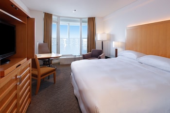 Premium Room, 1 King Bed