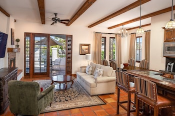 Deluxe Villa, 1 King Bed