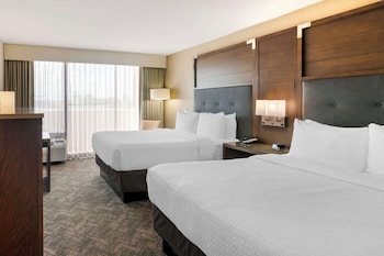 Standard Room, 2 Queen Beds, Non Smoking, Refrigerator & Microwave