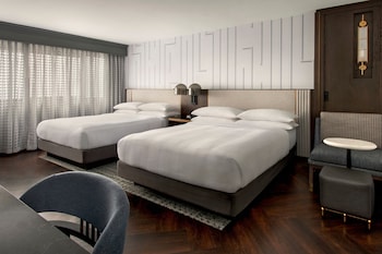 Club Room, 2 Queen Beds