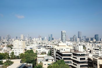 Junior Suite, 1 Double Bed, City View