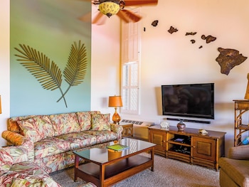 Condo, 2 Bedrooms (51D)