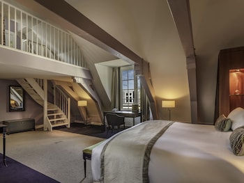 Royal Suite, 1 King Bed (Butler Service,Living & Dining Area)