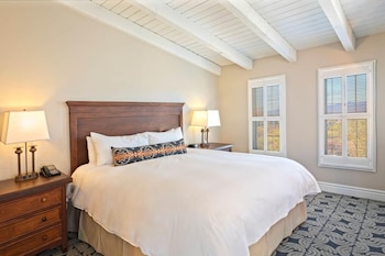 Room, 1 King Bed, Non Smoking, Poolside (Posada)