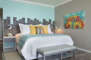 Junior Suite, Oceanfront (Luxury)
