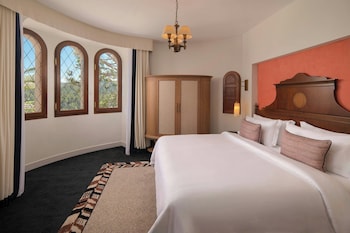 Classic Suite, 1 Bedroom, Balcony, Resort View (Balcony)