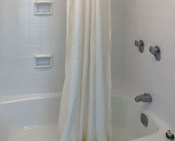 Deluxe Room, 2 Queen Beds, Non Smoking, Refrigerator & Microwave