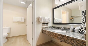 Standard Room, 1 King Bed, Non Smoking, Fireplace (2nd Floor)