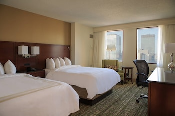 Club Room, 2 Double Beds, Lake View