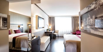 Premium Room, City View