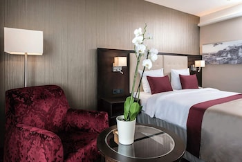 Premium Room, Courtyard View