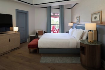 Room, 1 King Bed, Patio, Resort View (Patio)