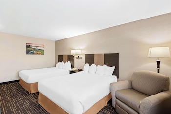 Standard Room, 2 Queen Beds, Non Smoking, Microwave