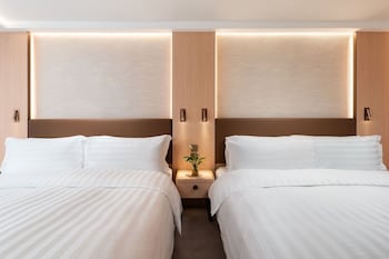 Newly Renovated Deluxe Room with Two Queen Bed