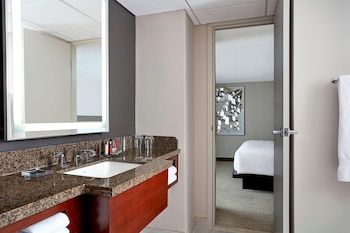 Executive Room, 1 King Bed