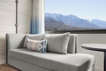 Room, 1 King Bed