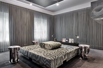 Suite (D/DOCK Suite)