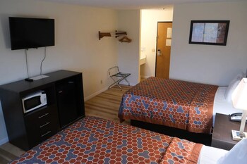 Standard Room, 2 Double Beds