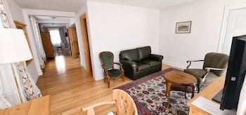 Premium Suite