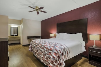 Superior Room, 1 King Bed, Accessible, Smoking