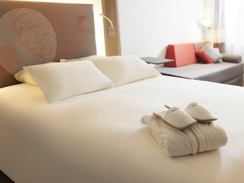 Executive Room, 1 Double Bed with Sofa bed