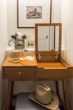 Suite, 1 King Bed