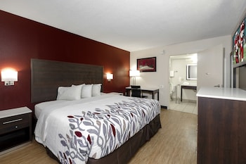 Deluxe Room, 1 King Bed, Accessible, Non Smoking