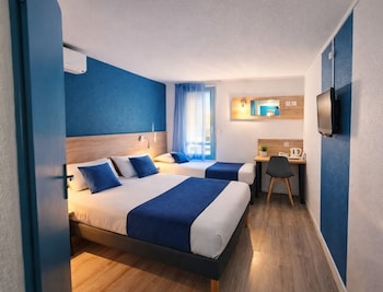 Comfort Triple Room