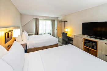 Room, 2 Queen Beds, Non Smoking (2nd Floor, Stair Access Only)