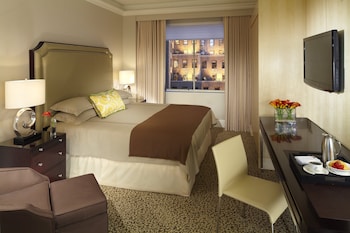 Deluxe Room, 1 King Bed