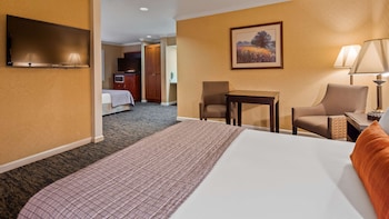 Standard Room, 2 Queen Beds, Accessible, Non Smoking